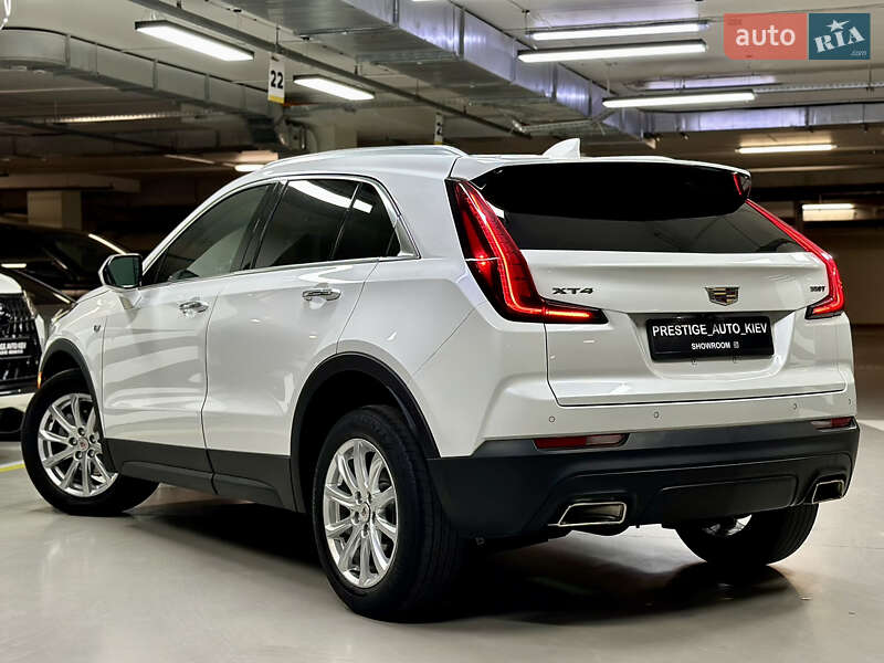 Cadillac XT4 2022