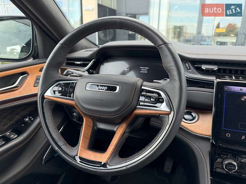 Jeep Grand Cherokee 2024