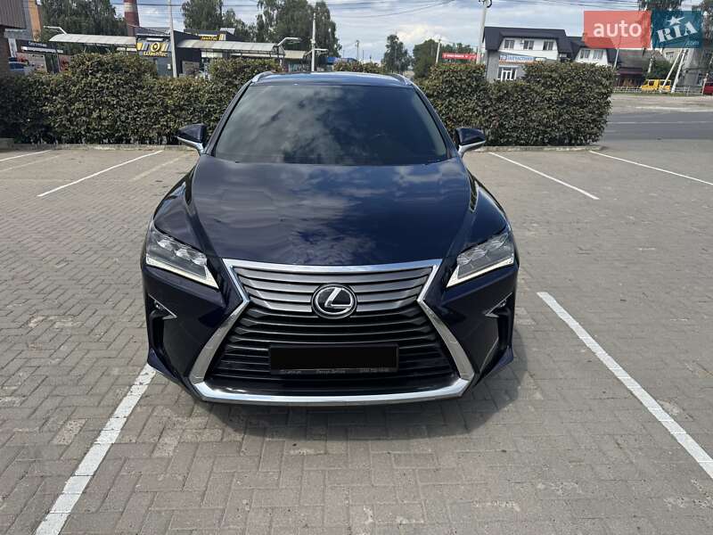 Lexus-28