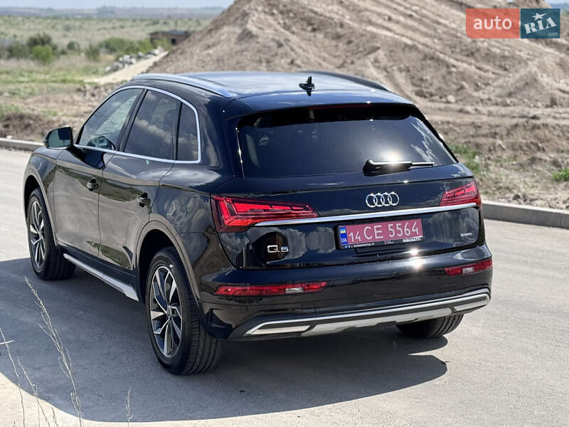 Audi-8