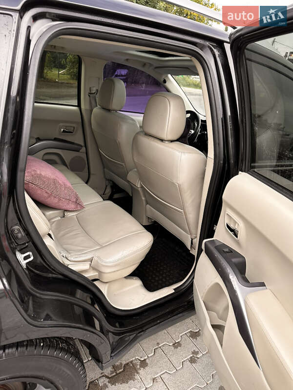 Mitsubishi Outlander 2008