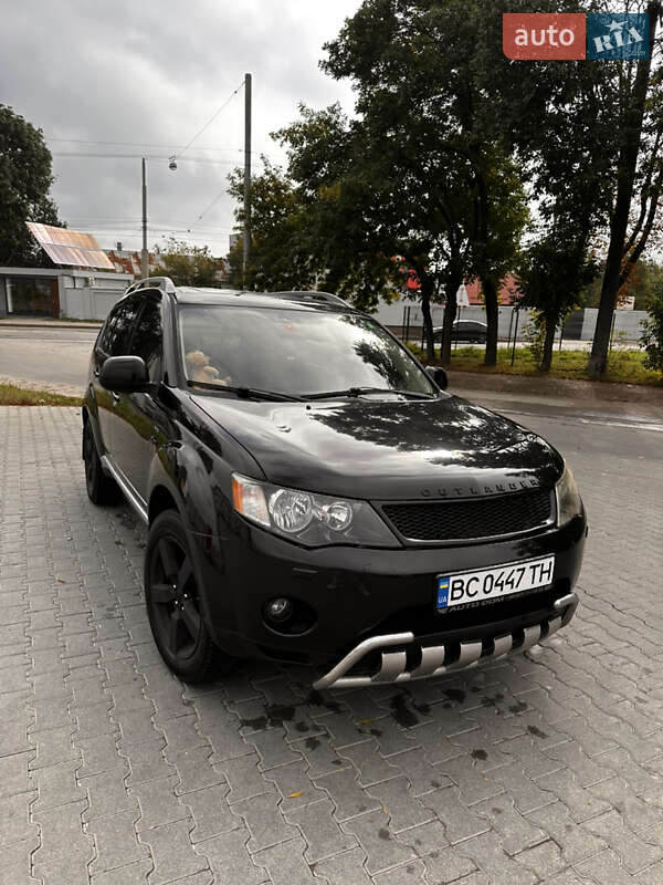 Mitsubishi Outlander 2008