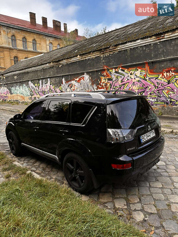 Mitsubishi Outlander 2008