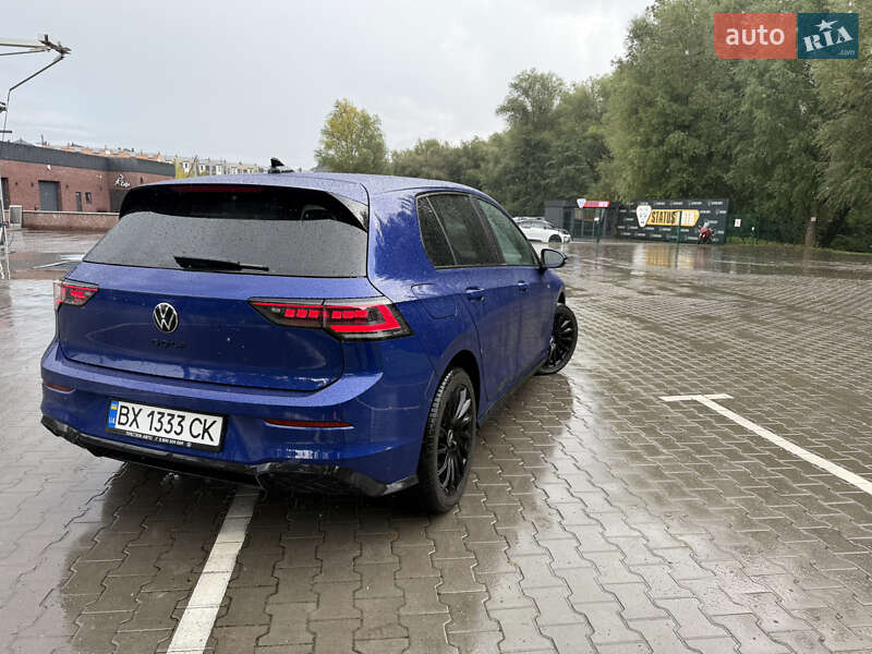 Volkswagen Golf 2025