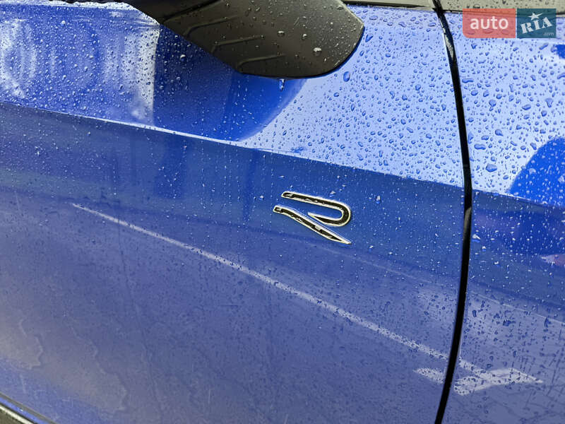 Volkswagen Golf 2025