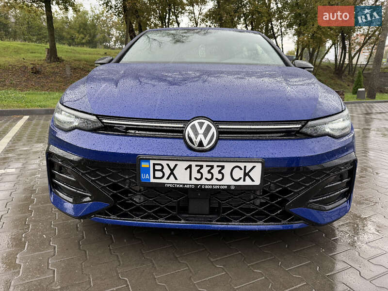 Volkswagen Golf 2025