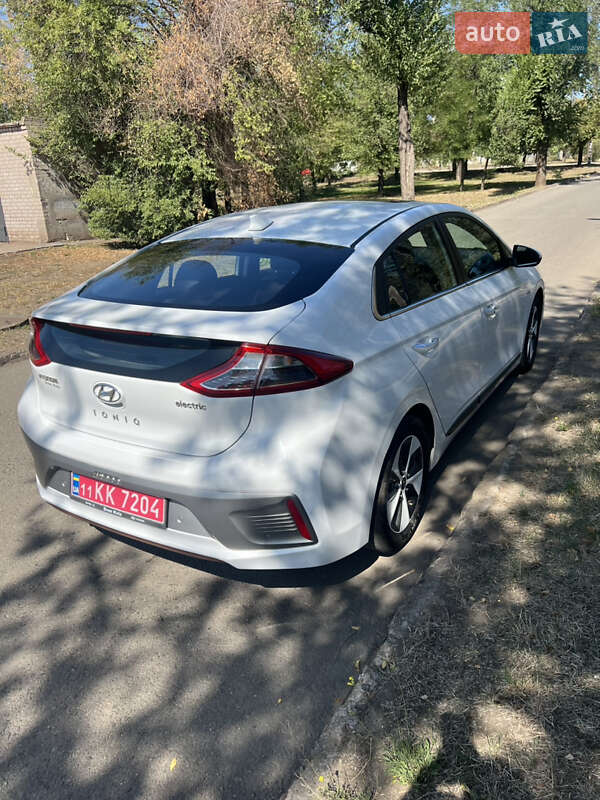 Hyundai-4