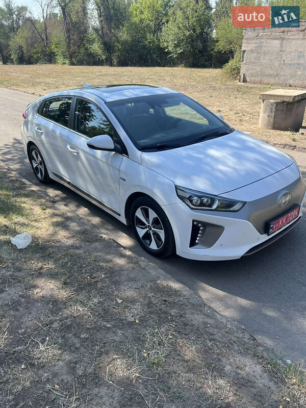 Hyundai-0