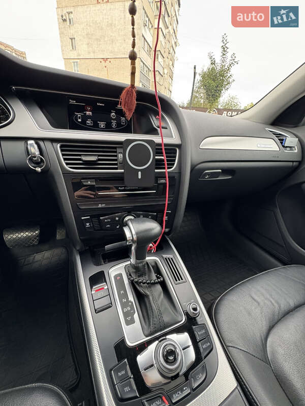 Audi A4 2014
