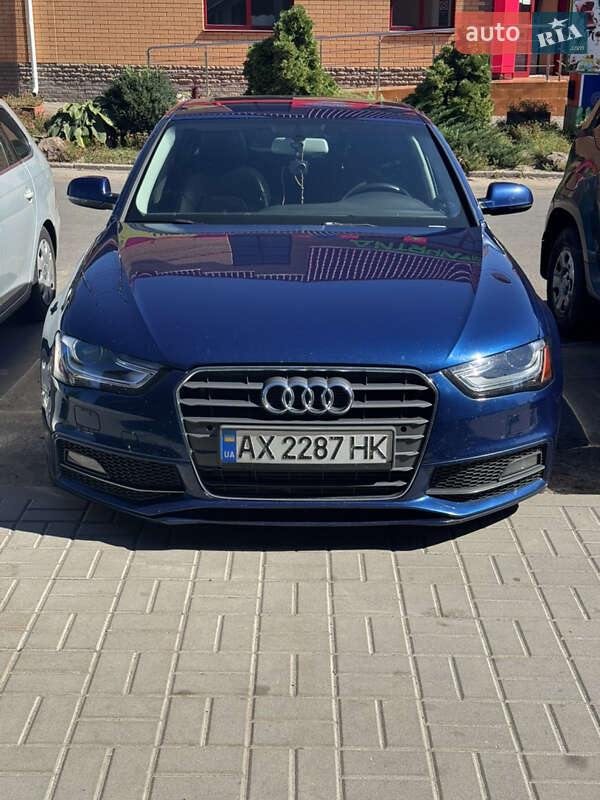Audi A4 2014