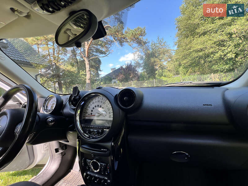 MINI Countryman 2012