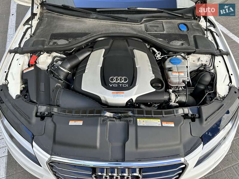 Audi-21