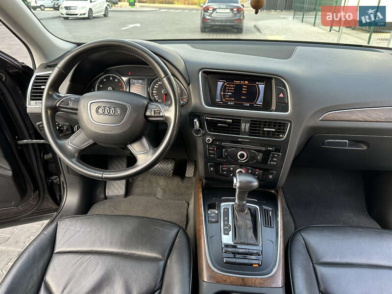 Audi-48