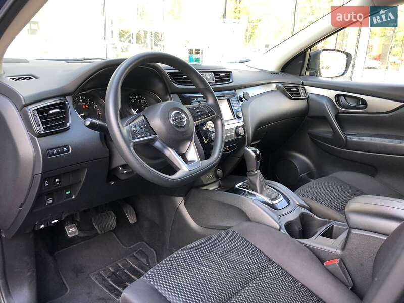 Nissan Rogue 2019