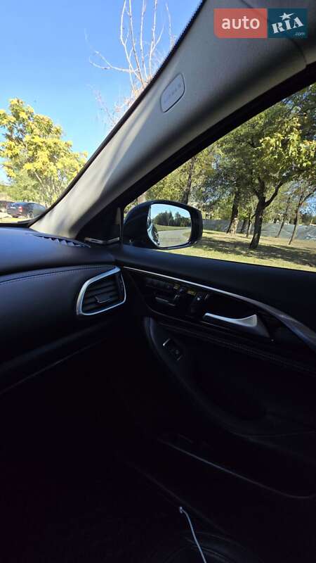 Infiniti-22