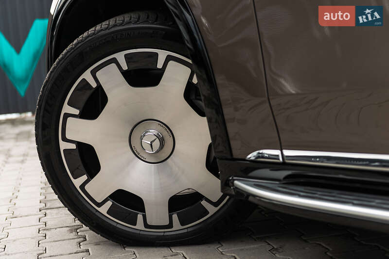 Mercedes-Benz Maybach 2024