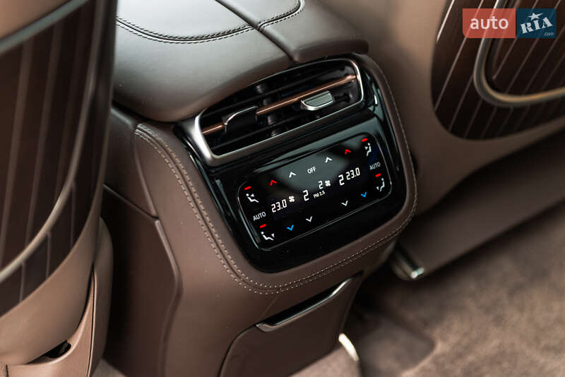 Mercedes-Benz Maybach 2024