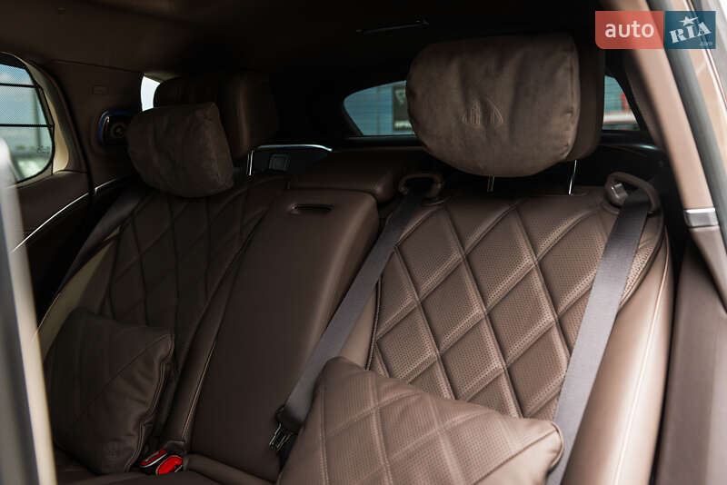 Mercedes-Benz Maybach 2024