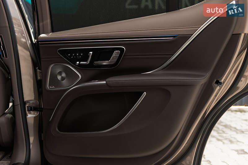 Mercedes-Benz Maybach 2024