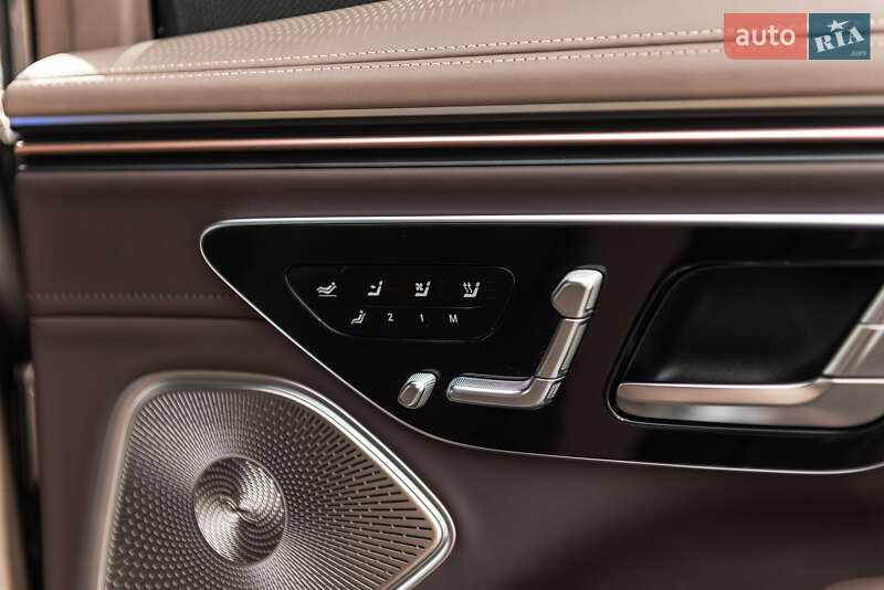 Mercedes-Benz Maybach 2024