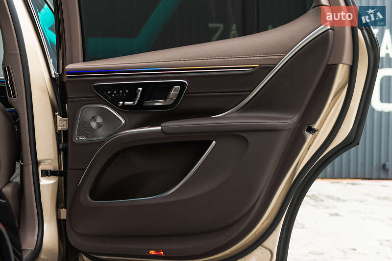 Mercedes-Benz Maybach 2023