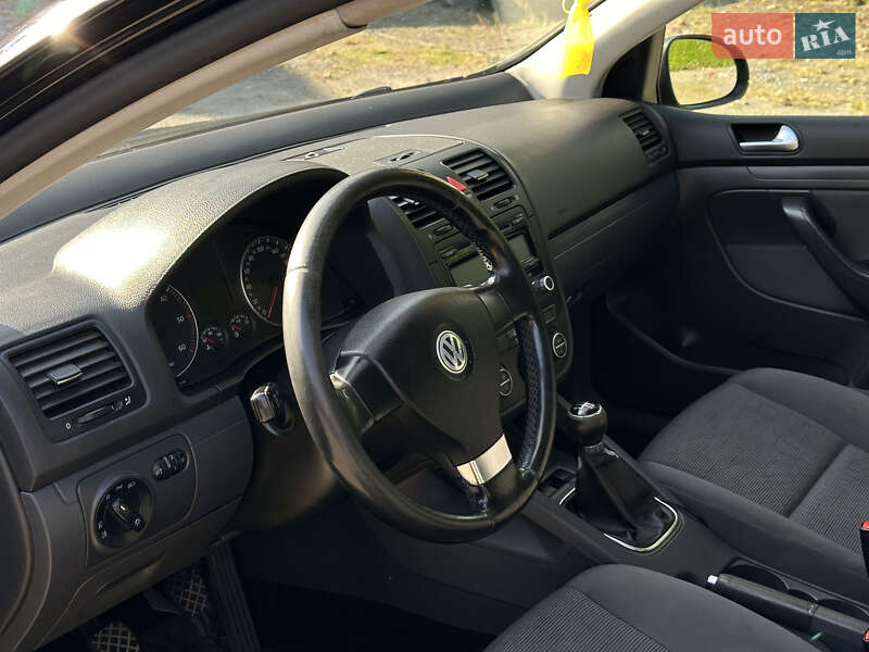 Volkswagen Golf 2008