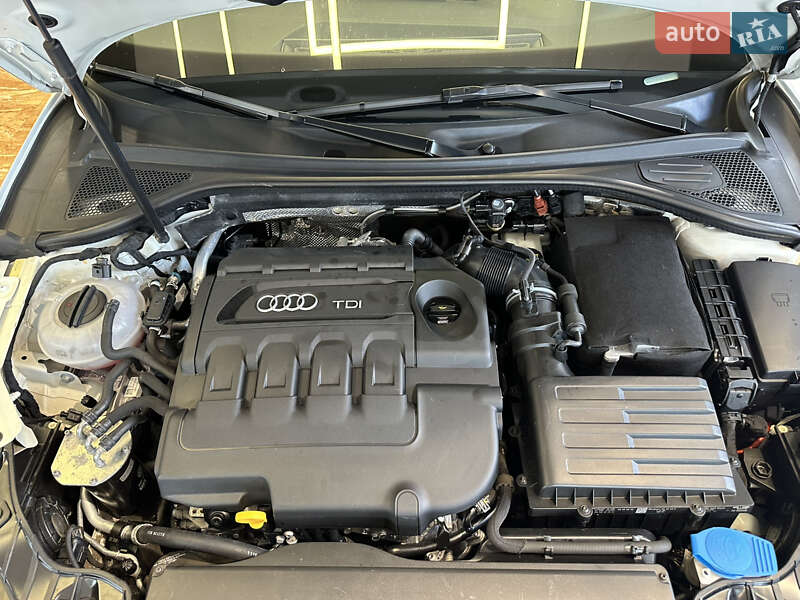 Audi-25