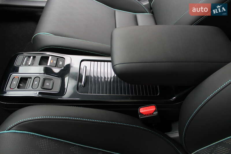 Honda e:NP2 2024