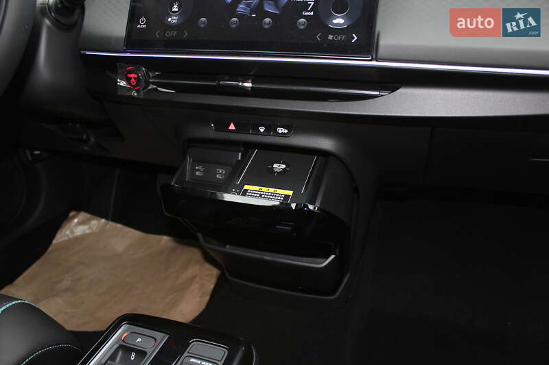 Honda e:NP2 2024