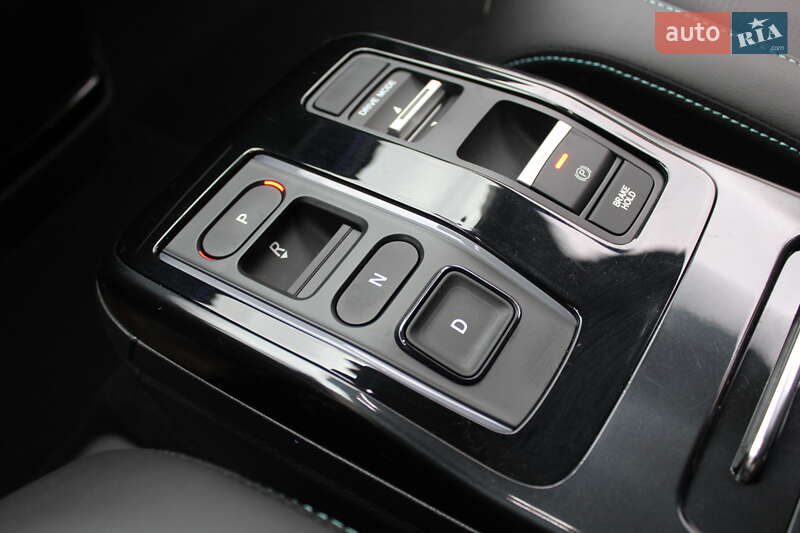 Honda e:NP2 2024