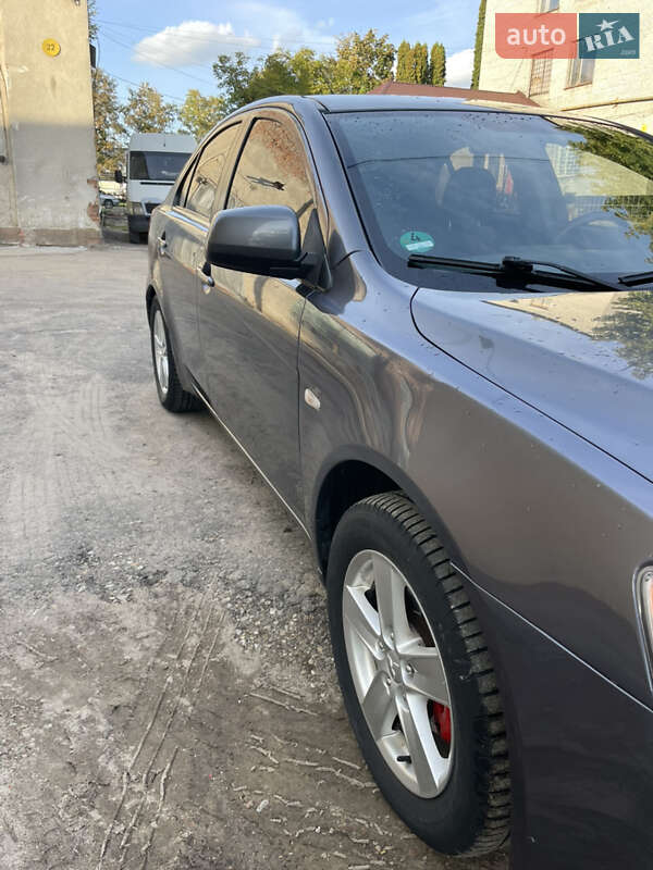 Mitsubishi-10