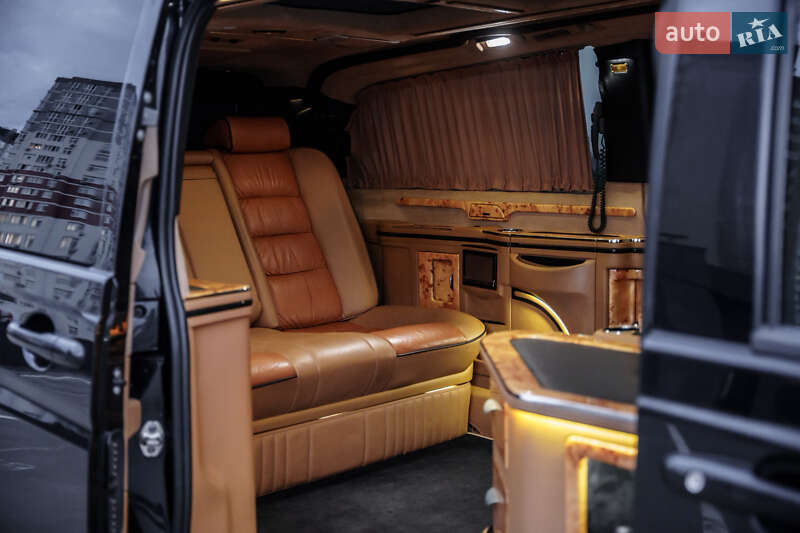 Mercedes-Benz Vito 2010