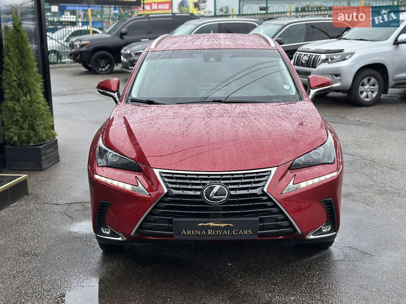 Lexus-2