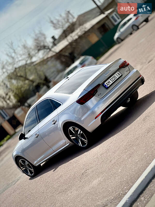 Audi-25