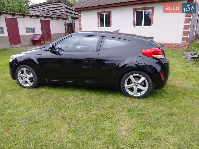 Hyundai Veloster 2014