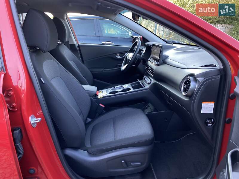 Hyundai Kona Electric 2021