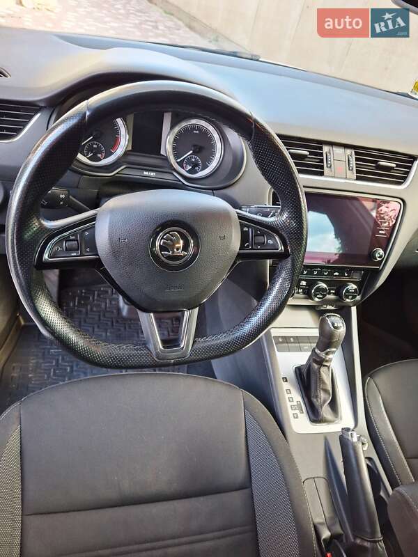 Skoda-7