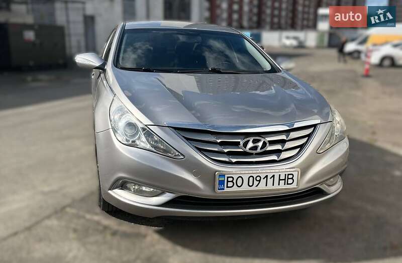 Hyundai-4