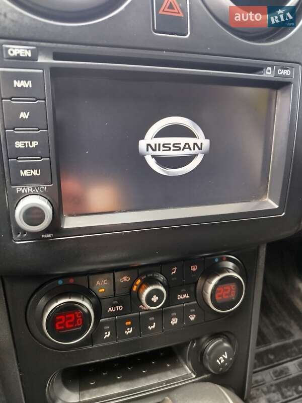 Nissan-20