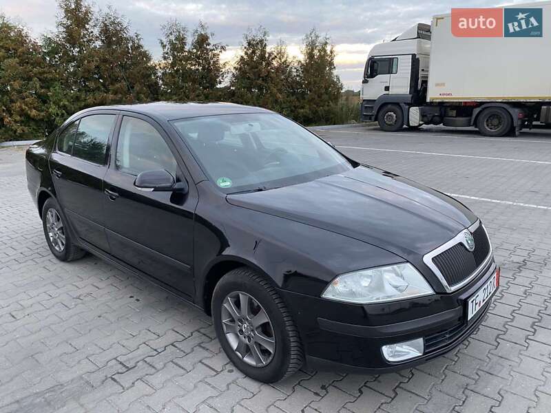 Skoda-8