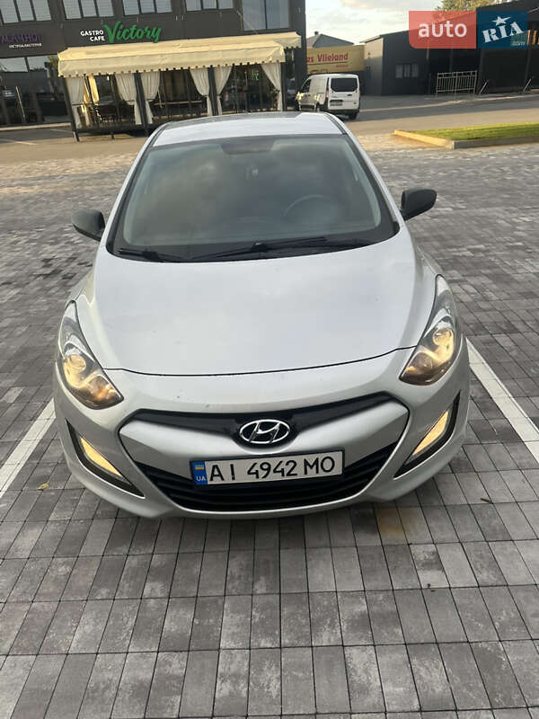 Hyundai-4