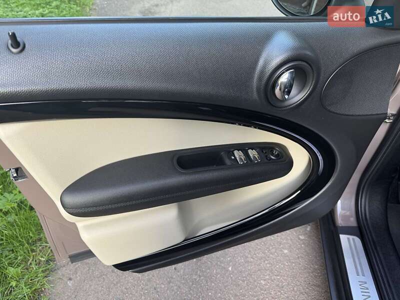 MINI Countryman 2014