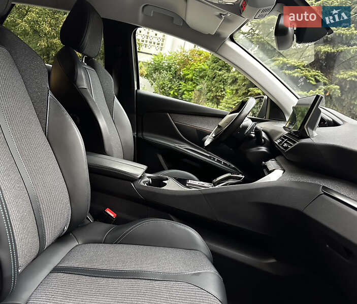 Peugeot 3008 2021