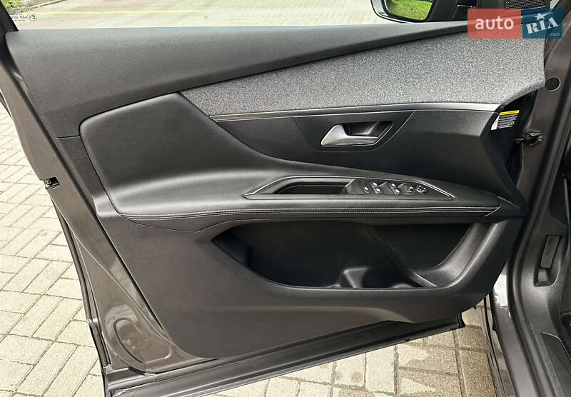 Peugeot 3008 2021
