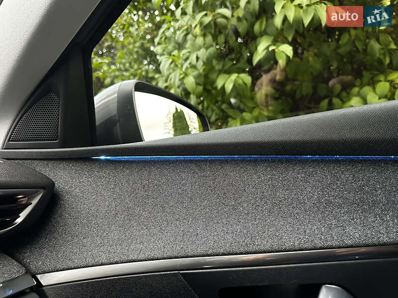 Peugeot 3008 2021