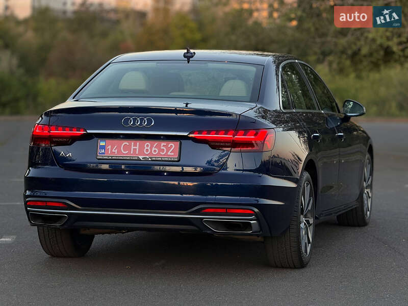 Audi-45