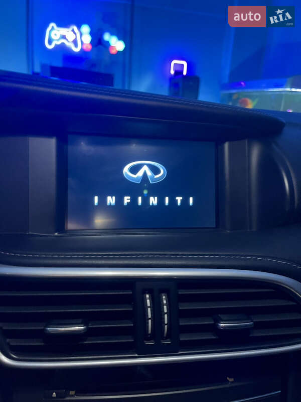 Infiniti-42