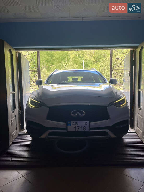 Infiniti-20
