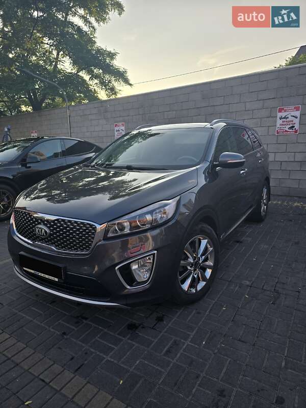 Kia-0