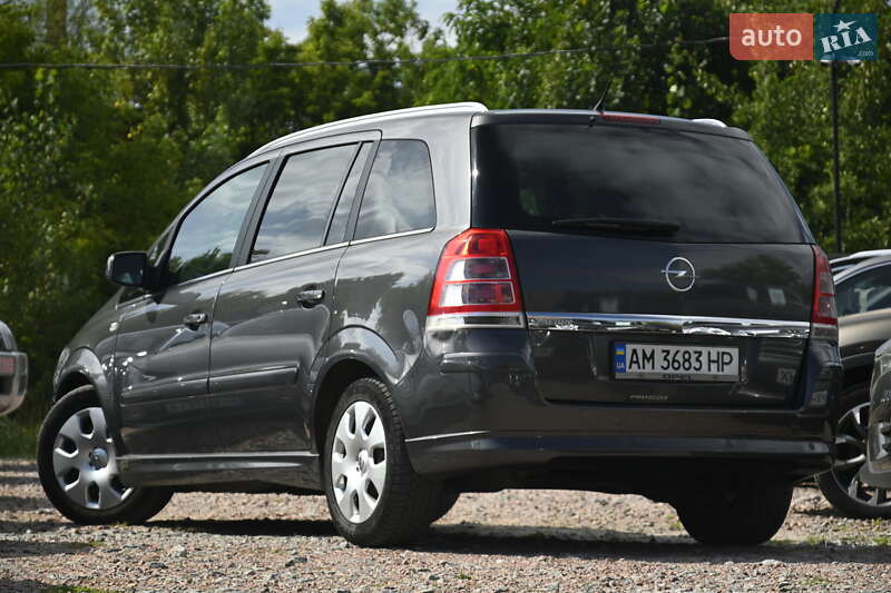 Opel Zafira 2010